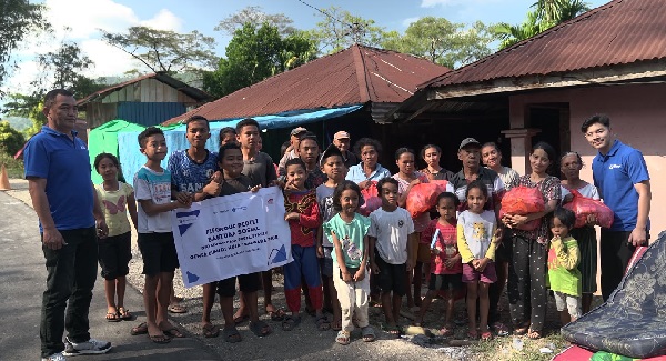 PT Federal International Finance atau FIFGROUP salurkan 1.200 sembako untuk korban gempa NTT (Nusa Tenggara Timur)