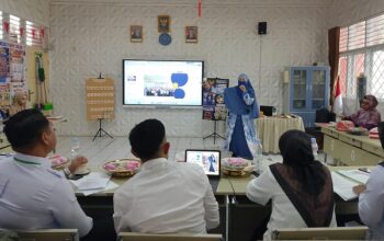Peserta Pelatihan BCKS Shadowing Di SDN Percontohan PAM Pelajari Visi Sekolah