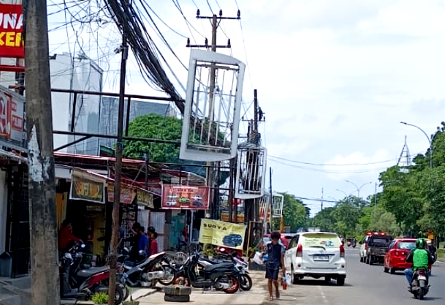 Aspri Minta Wali Kota Cabut Moratorium Reklame dan Benahi Aturan di Makassar dan mendukung Wali Kota menata ulang reklame