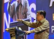 Mantan Wakil Presiden Jusuf Kalla sebut dunia masuki era deglobalisasi dan tak ada sistem ekonomi yang berlaku mutlak sepanjang sejarah