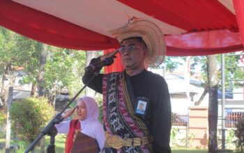 Kepala Balai Besar Guru dan Tenaga Kependidikan Sulsel Dr Arman Agung MPd inspektur upacara HUT ke 81 Kemerdekaan RI, Senin (17/8/2026).