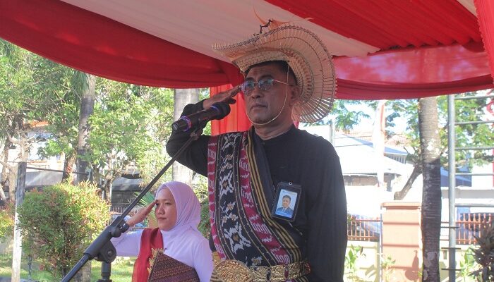 Arman Agung Inspektur Upacara HUT Ke-81 Kemerdekaan RI Di BBGTK Sulsel