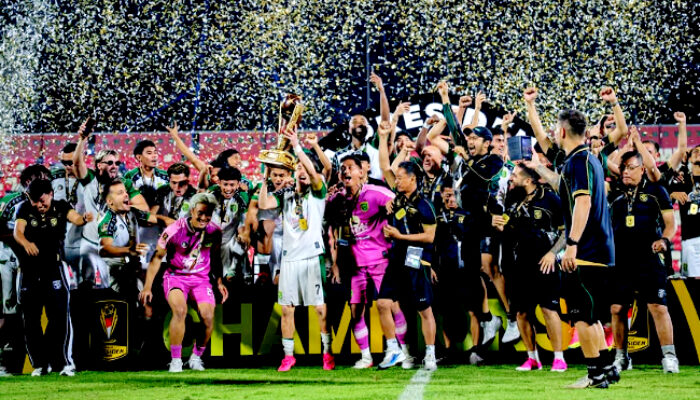 Persebaya Juara Piala Presiden, Reza Arya Mantan Kiper PSM Jadi Pahlawan