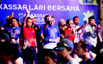 Appi Melepas dan Mengikuti SMAnSA Run 10 KM pada Minggu (2/8/2026) di Jl. Sudirman Makassar dalam kategori 10K dan 5K