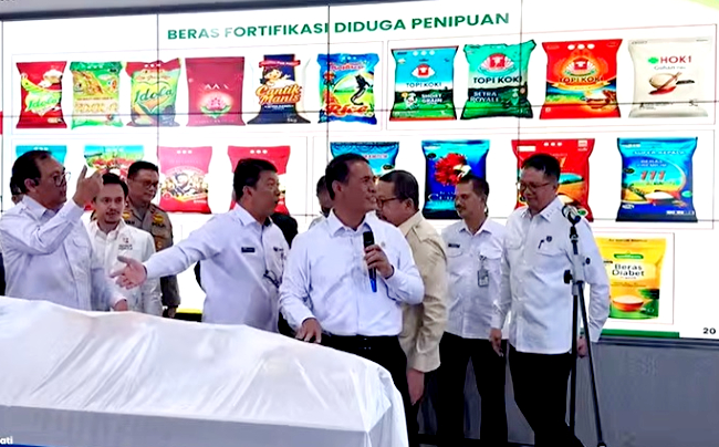 Ini Daftar Beras Fortifikasi Palsu di Pasaran, Konsumen Harus Hati-hati yang izin edarnya sudah dicabut pemerintah