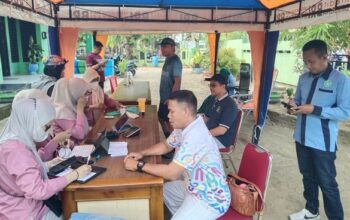 Dinas Pemuda dan Olahraga atau Dispora Sinjai gelar senam bersama memeriahkan peringatan Hari Olahraga Nasional (Haornas) 2026