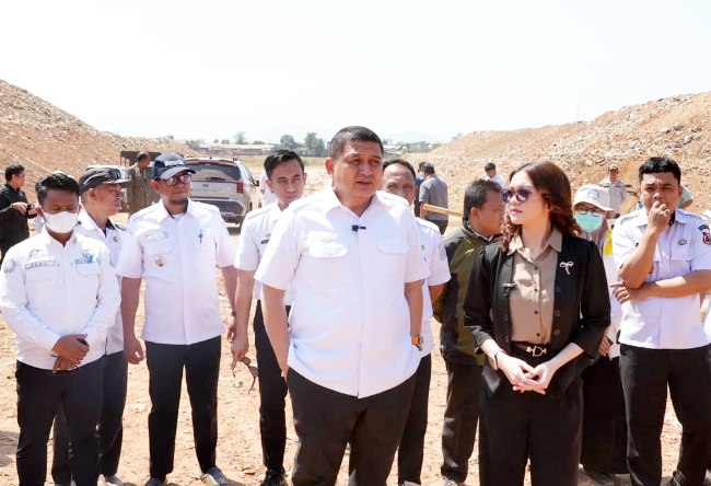 Pengelolaan Air Lindi TPA Antang Menggunakan Sistem Ecotru untuk mengurai limbah, menghilangkan bau dan mengembalikan keseimbangan lingkungan