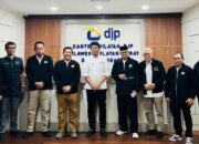 Penerimaan negara dari sektor pajak masih menghadapi sejumlah tantangan menjelang penghujung 2026 sehingga butuh kontribusi semua pihak