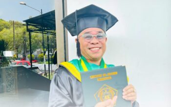 Politisi asal NTT raih gelar magister ilmu pemerintahan di Unpacti Makasssar, Sabtu (26/9/2026) dengan IPK 3,98.