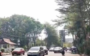 Kabut Asap Masih Menyelimuti Makassar, Ini Langkah-Langkah Antisipatif berupa pembagian masker dan posko di puskesmas