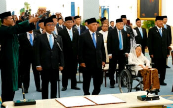 Prabowo Lantik Wantimpres: Dari Mantan Pejabat Negara, Pamannya Wapres Gibran Hingga Rocky Gerung di Istana Negara