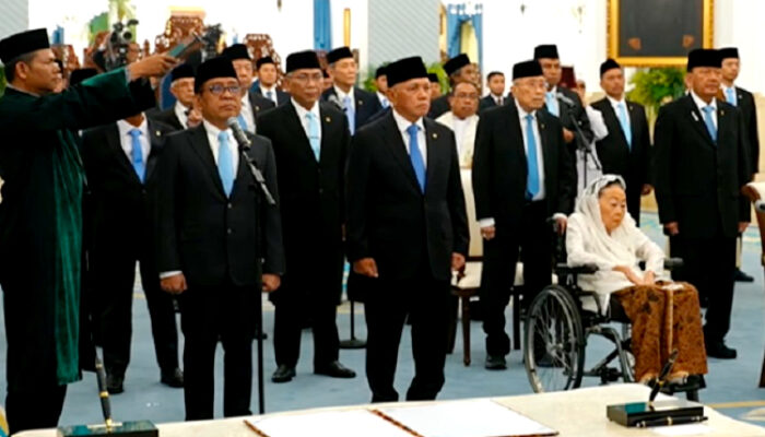 Prabowo Melantik Wantimpres: Dari Mantan Pejabat Negara, Pamannya Wapres Gibran Hingga Rocky Gerung